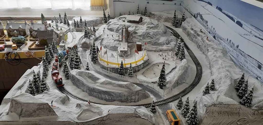 model railroad scenery winter